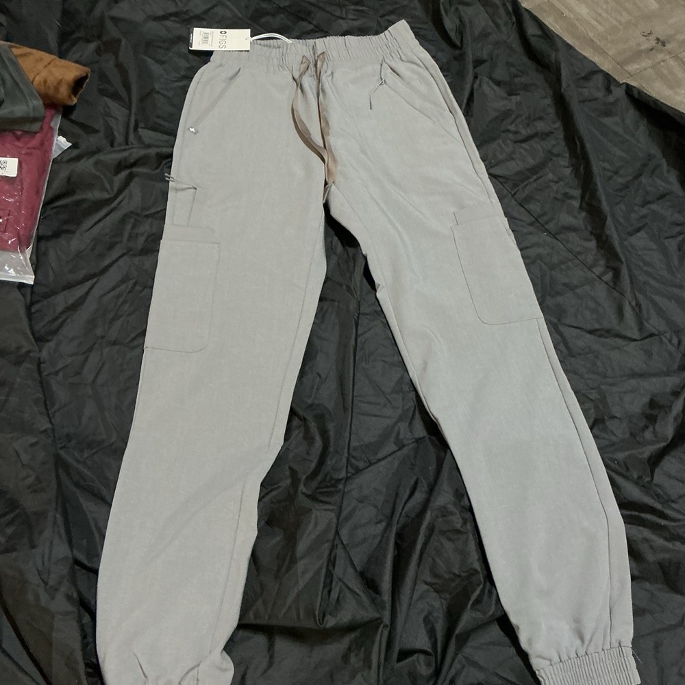 Figs Men's Light Gray Cargo Pants